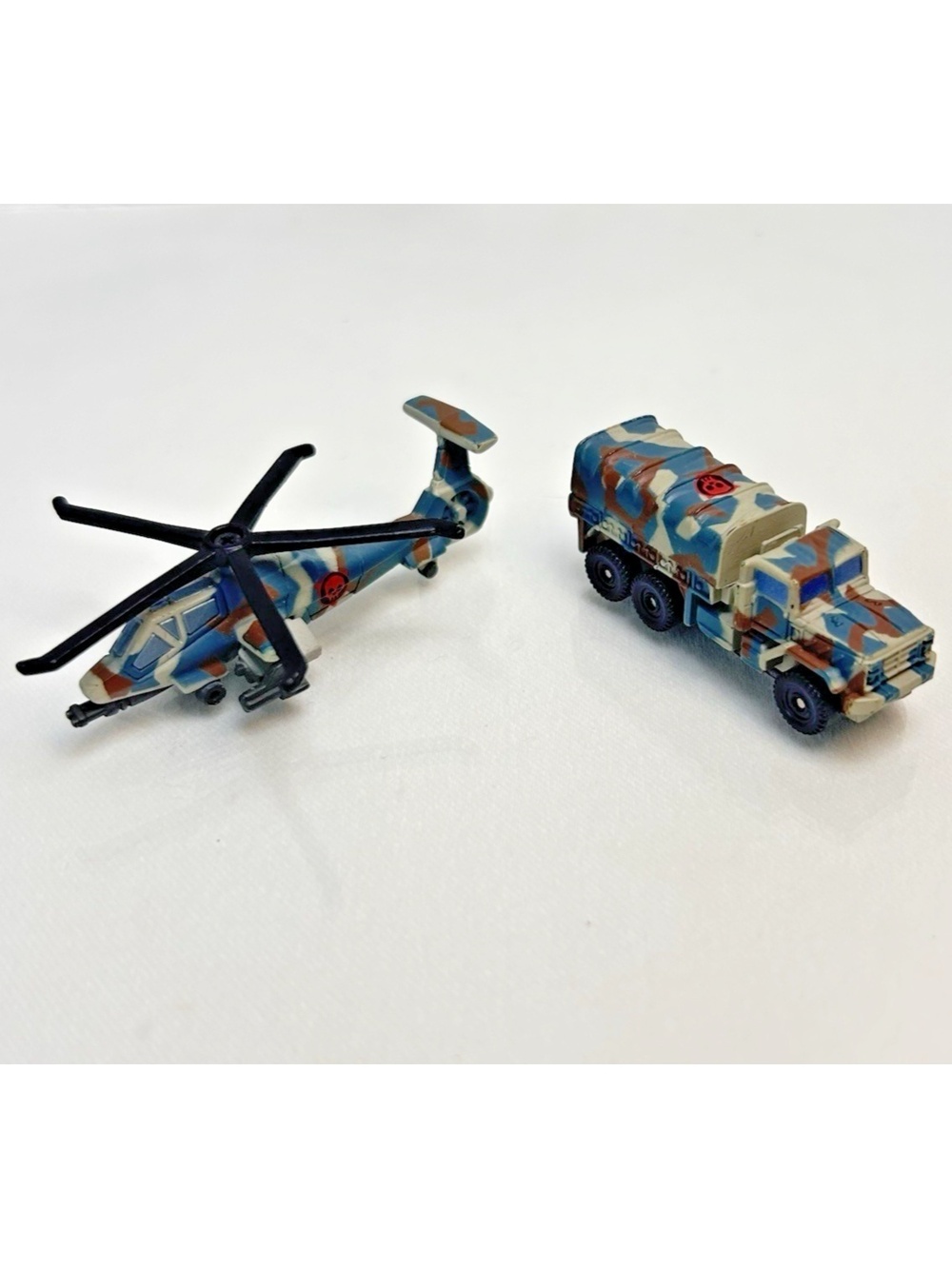 Micro Machines Military Lot Helicopter M923 5 Tonne & RAH-66 Comanche